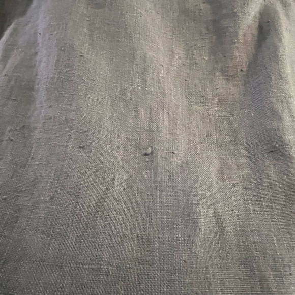 Classic Linen Shell - Picture 2 of 9